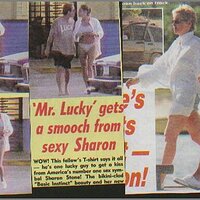  : Gallery : collection : 2005 : 01 : SharonStone2.jpg