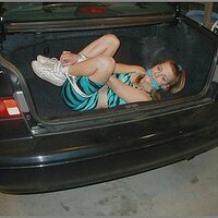  : Gallery : collection : 2005 : 01 : chast0024.jpg