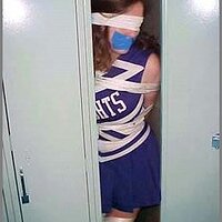  : Gallery : collection : 2005 : 01 : cheer29F.JPG