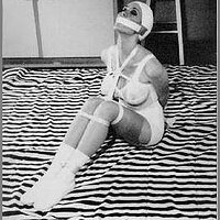  : Gallery : collection : 2005 : 01 : darla44a.jpg