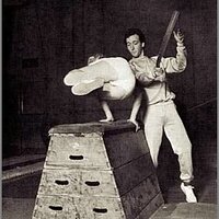  : Gallery : collection : 2005 : 01 : jns1720.jpg