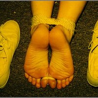  : Gallery : collection : 2005 : 01 : linda3.jpg