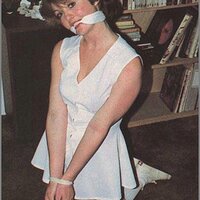  : Gallery : collection : 2005 : 01 : red3.JPG