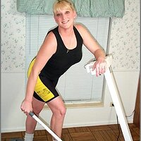  : Gallery : collection : 2005 : 01 : rhonda04.jpg