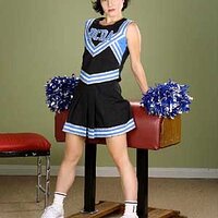  : Gallery : collection : 2005 : 04 : cheer6.jpg