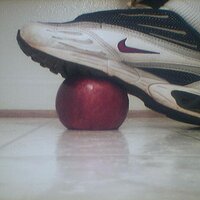  : Gallery : collection : 2005 : 07 : NikeRunner4.jpg
