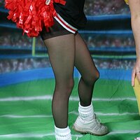  : Gallery : collection : 2005 : 09 : cheer205.jpg