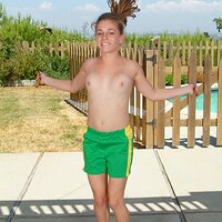  : Gallery : collection : 2006 : 08 : daisy-1-020.jpg