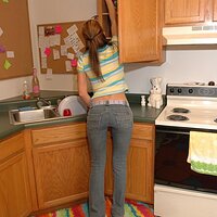  : Gallery : collection : 2006 : 12 : danielle_00195.jpg