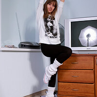  : Gallery : collection : 2010 : 04 : ell021VLF_190898003.jpg