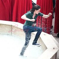  : Gallery : collection : 2010 : 10 : 14kedzl.jpg