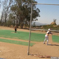  : Gallery : collection : 2010 : 11 : d18_katisummers_pics_062.jpg