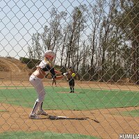  : Gallery : collection : 2010 : 11 : d18_katisummers_pics_064.jpg