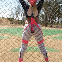  : Gallery : collection : 2010 : 11 : d18_katisummers_pics_110.jpg