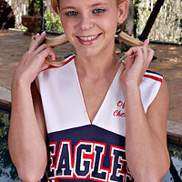  : Gallery : collection : 2011 : 11 : des032MAR_196225005.jpg