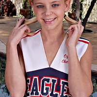  : Gallery : collection : 2011 : 11 : des032MAR_196225006.jpg