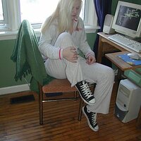  : Gallery : converse : 2004 : 13 : P1100101.JPG