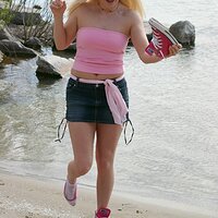 : Gallery : converse : 2005 : 29 : sp1717.jpg