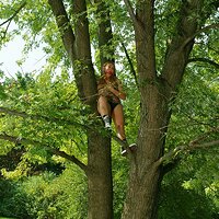  : Gallery : converse : 2007 : 61 : April_250.jpg