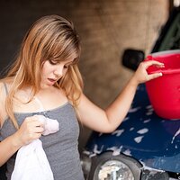  : Gallery : converse : 2010 : 49 : missy-car-wash029.jpg