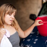  : Gallery : converse : 2010 : 49 : missy-car-wash034.jpg