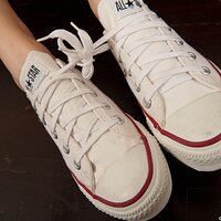  : Gallery : converse : 2011 : 34 : elaina056.jpg
