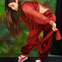  : Gallery : converse : 2012 : 19 : Risque_128.jpg