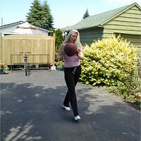  : Gallery : girls : 2003 : 05 : P7230457.JPG