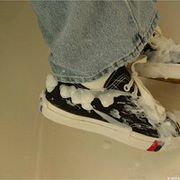  : Gallery : girls : 2003 : 07 : prokedscreamed024.jpg