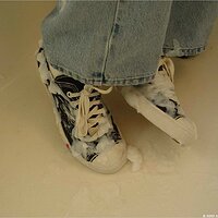  : Gallery : girls : 2003 : 07 : prokedscreamed025.jpg