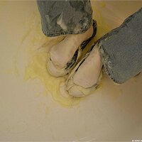  : Gallery : girls : 2003 : 07 : prokedscreamed062.jpg