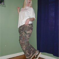  : Gallery : girls : 2004 : 10 : P1100463.JPG