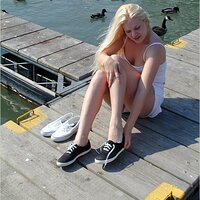  : Gallery : girls : 2004 : 11 : P7010213.JPG