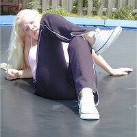  : Gallery : girls : 2004 : 12 : P7230373.JPG