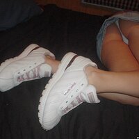 : Gallery : girls : 2005 : 04 : sneakers-030.jpg