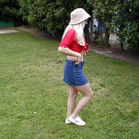  : Gallery : girls : 2005 : 05 : P1010539.JPG