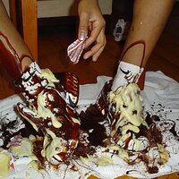  : Gallery : girls : 2005 : 22 : DSC04118.JPG