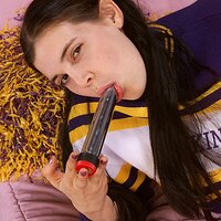  : Gallery : girls : 2007 : 34 : sed5003.jpg