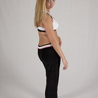  : Gallery : girls : 2008 : 77 : MelissaPumaBlackSweats0022.JPG