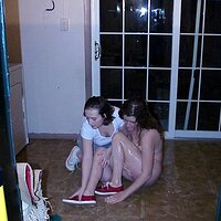  : Gallery : keds : 2001 : 23 : sb-wash022.jpg