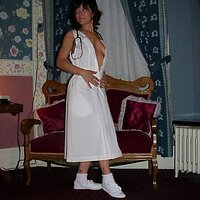  : Gallery : keds : 2001 : 40 : Nurse_china09.jpg