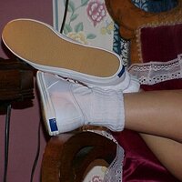  : Gallery : keds : 2001 : 40 : Nurse_china19.jpg
