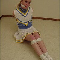  : Gallery : keds : 2001 : 82 : chair019.JPG