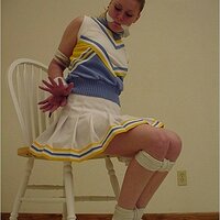  : Gallery : keds : 2001 : 82 : chair047.JPG