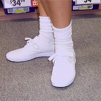  : Gallery : keds : 2001 : 95 : jen12h.jpg