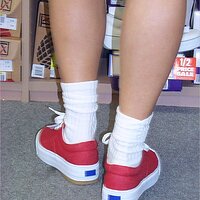  : Gallery : keds : 2001 : 95 : jen13h.jpg