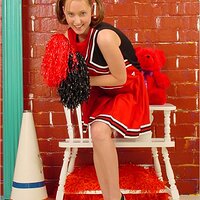 : Gallery : keds : 2002 : 67 : billie56020.jpg