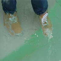  : Gallery : keds : 2003 : 18 : yellowkedspool_025.jpg
