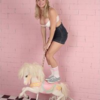  : Gallery : keds : 2003 : 26 : DSC00061.JPG