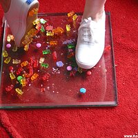  : Gallery : keds : 2005 : 54 : candy_153.jpg
